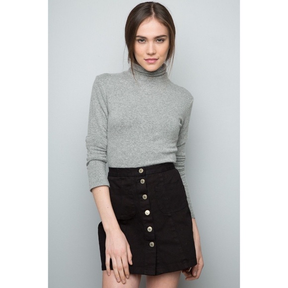 [133] BRANDY MELVILLE Button Down Denim Skirt - Picture 1 of 5